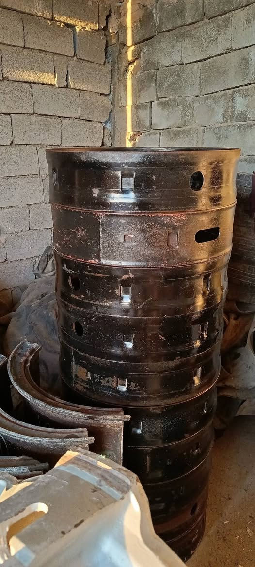 السلام عليكم ويل 24 قطع+براميغ ربع+طوك   النظافة حسب ما موضح في الصورة
للبيع جملة أو مفرد 

الاستفسار 

‏‪***********‬‏

***********
