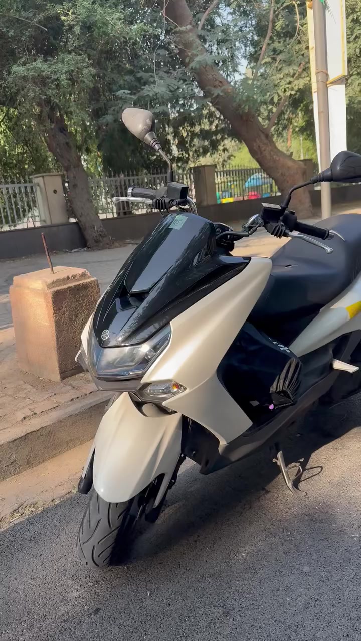 ياماها ماجـستا أس الحديث موديل 2021 ياباني🇯🇵 للبيع كفاله عامه مكينه + كفرات

الدراجه كامله على آخر برغي مابيها اي نقص نازله من معرض كلشي وكلاشي قبل اربع اشهر ومكاتبه موجوده + أوراق المزاد ماشيه 55 الف جديده كلش برغي ما مفتوح بيها 
✨مواصفات ✨
فيت بم 
لايت عالي ناصي 
أشاير يمنه يسرة
صندوك جك
سويجات ثنين
ستاند جانبي كهربائي 
مكينه 160 سي سي 
بريك امامي خلفي دسك
موقع بغداد الكراده 
سعرها : 19 ورقه ونص وبيها مجال للشراي 
لل استفسار فقط واتساب ***********
