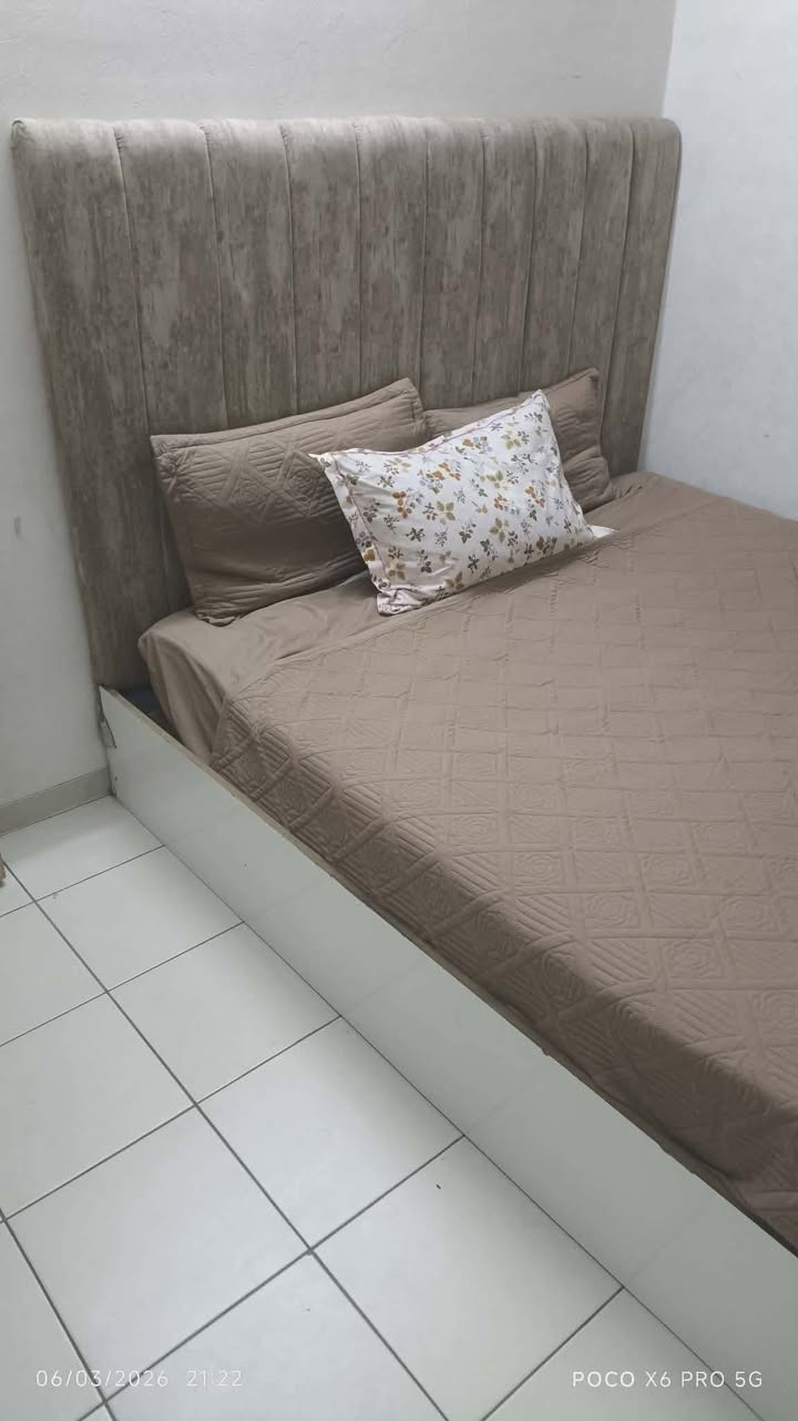 سرير نفرين تركي للبيع
مع دوشك ضغط عالي
نضيف وراقي✨
بدون اي ضرر
سعره
١٥٠ الف
..
متوفـر خدمة توصيل داخل بغداد وداخل مجمـع بسماية السكني ❤️🚘
للاستفسار خاص او عن  طريق رقم الهاتف واتساب فقط 
***********📞
