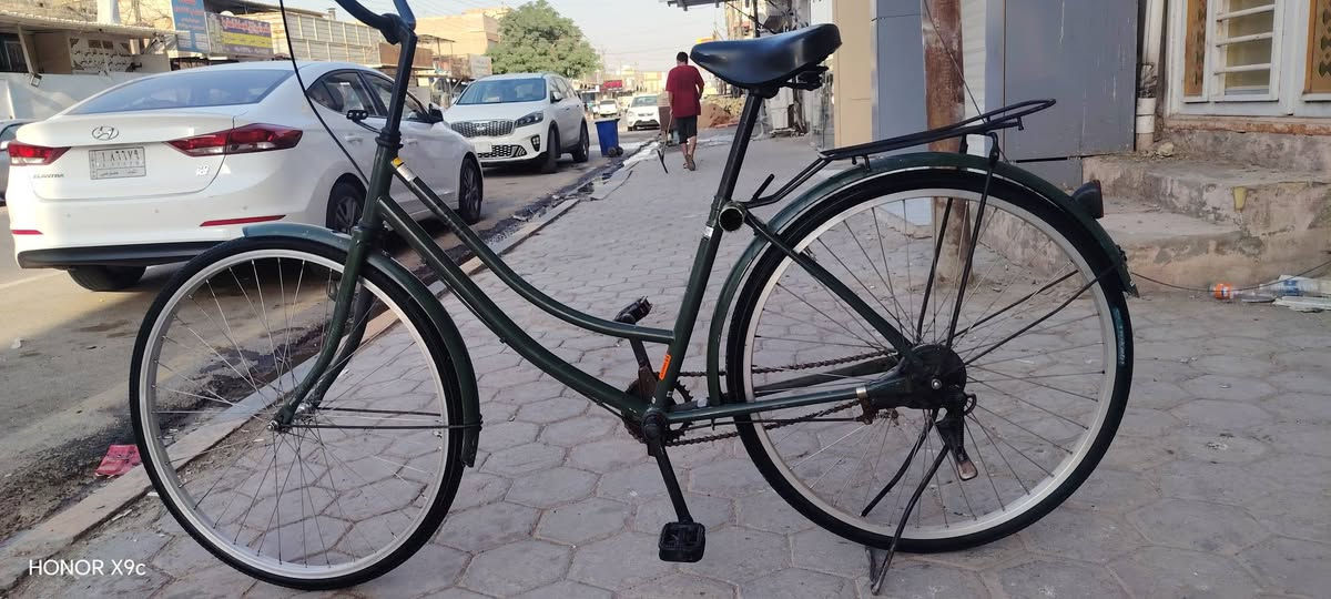 السلام عليكم
بايسكل للبيع حجم  26 السعر 60 ألف
وراح تخلي رقم تلفوني تواصلي وياي
***********
