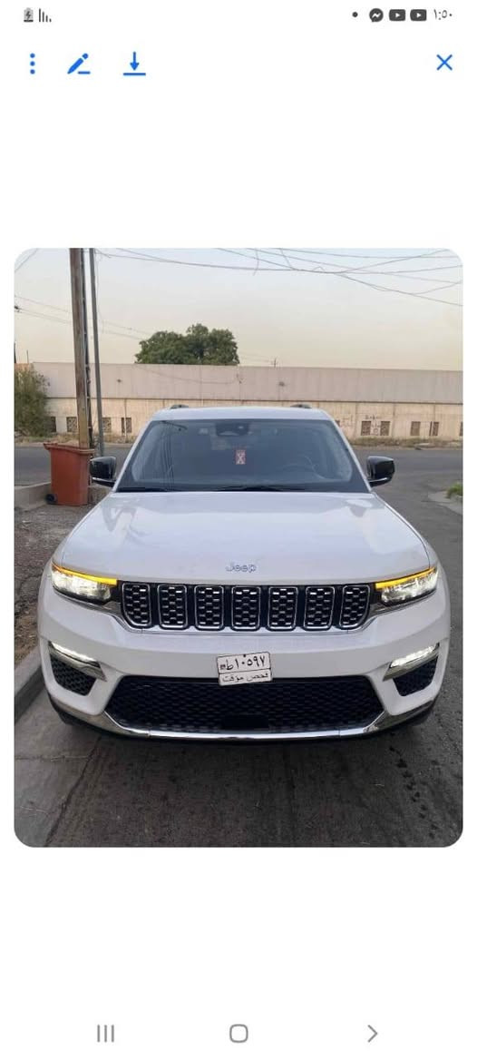 السلام عليكم
جيب شيروكي موديل ٢٣وارد امريكي الشكل الجديد ماشية ٢٥٠٠٠ميل حادثهة جاملغ وبنيد جهة السايق 
مواصفاتها ليمتد عدا الفتحة سيارة جاهزة علما ان السيارة بدون رقم  اوراق السيارة بأسمي 
للبيع السعر عالخاص
***********      يوجد واتساب المكان بغداد حي العامل
ترهم مراوس
