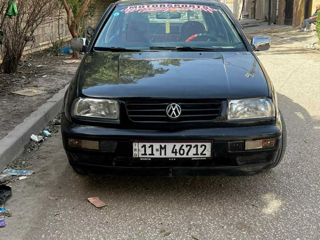 كولف فنتو
موديل 93
 صدر امامي خلفي بحاله جيده 
تخم تاير جيد 
باسمي .ورقم جديد 
***********
مكانها بغداد /الدوره /شارع 60
السعر المطلوب 42
