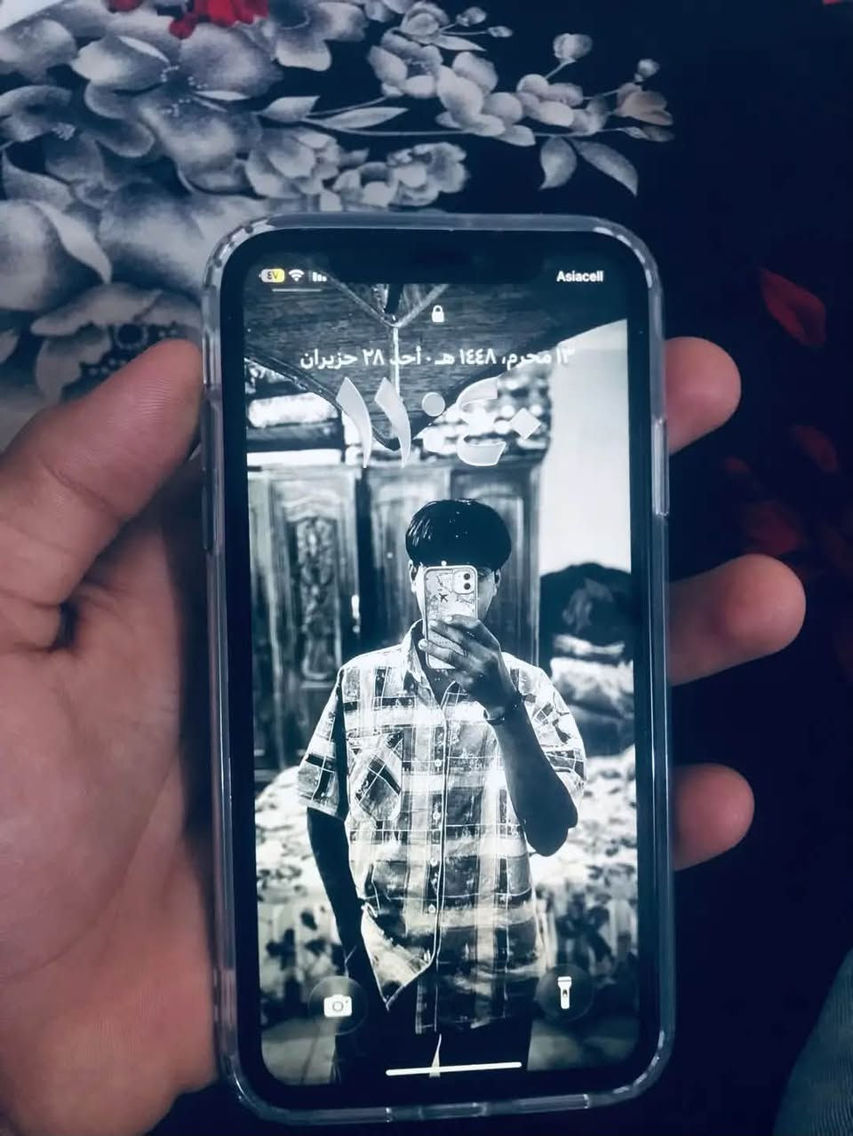 سلام عليكم شباب آيفون 11عادي مبدل شاشه اصليه تلث خيارات بطاريه 90 ما مبدله وبي كسر بلضهر كلشي بي شغال الفيس إيدي متوقف ويا ملحقاته كارتونه وكفر نضافه الجهاز أمام عينك مكاني ميسان حي الجامعه السعر 240 وبي مجال للتواصل واتساب وماسنجر ***********
