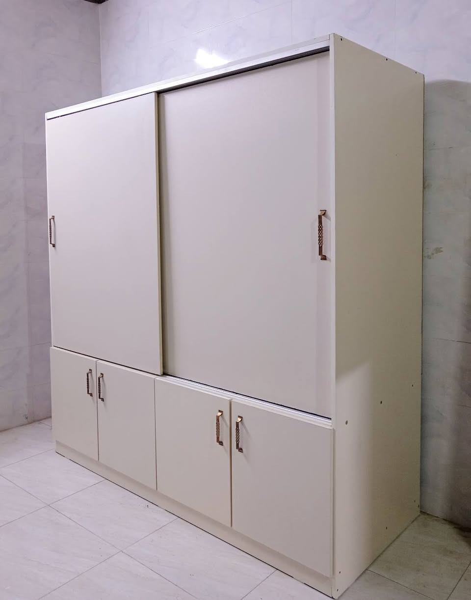 کانتۆر
دەست کرد
قیاسی 2م پانە
80قوڵە 2م 10 سانتیم بەرزە
زۆرپاکوبێعەیبە
نرخی 110 هه زار
***********
***********
سلیمانی السليمانية, العراق
