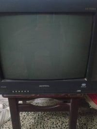 تلفزيون • للبيع