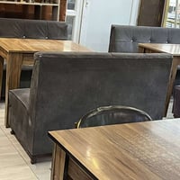 قنفتين هيكل حديد • ميز خشب MDF • أراكيل ٢٠٢١