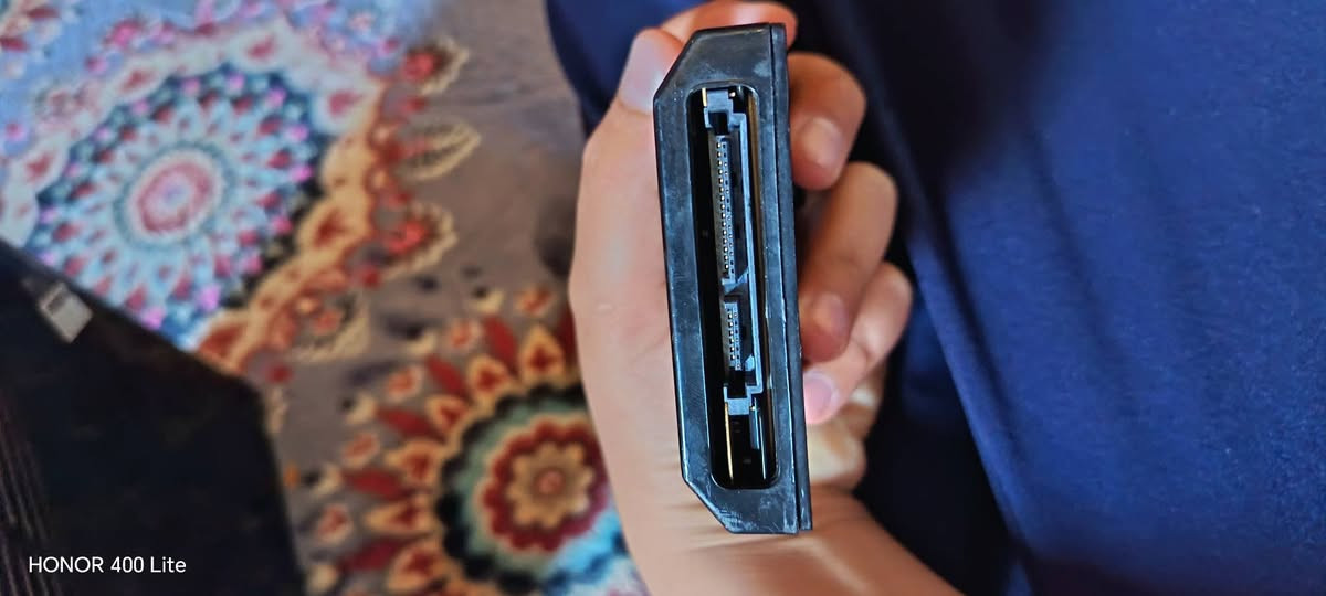 بلاي اكس بوكس نظيف عايزه بس يده رايده ب 80 وبي مجال مكاني الشرقاط السكنيه للاستفسار  ***********
