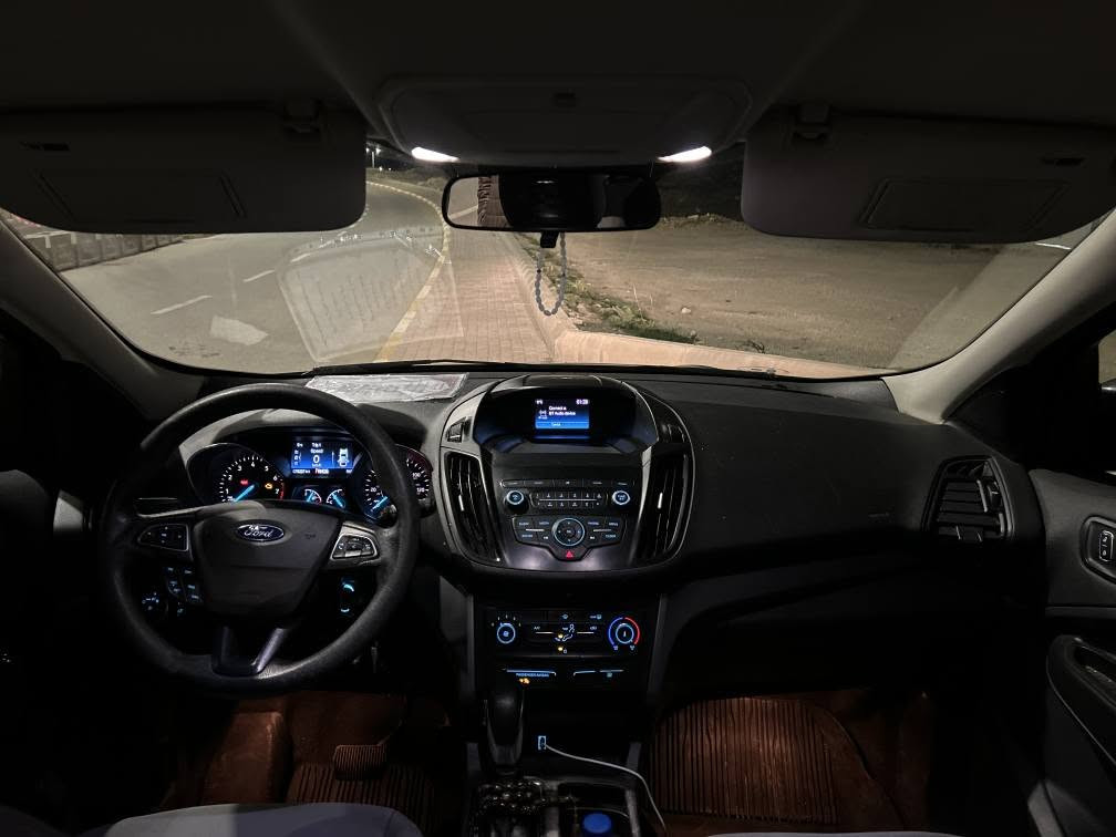 🚗 فۆرد ئیسکەیپ (Ford Escape) 2019 بۆ فرۆشتن

✅ مۆدێل: 2019
✅ مەکینە: 2.5L (4 سلێندەر)
✅ گێربۆکس: ئۆتۆماتیک (6 خێرایی)
✅ ڕۆیشتوو: 82,000 کیلۆمەتر
✅ 4 پارچە بۆیاخ
✅ خاوەن کامێرای دواوە، سیستەمی جێگیرکردنی خێرایی (Cruise Control)، بلوتوس، شاشەی ناوەڕاست، .

سعر 100وەرەقە

💰 بۆ زانیاری زیاتر و نرخی سەیارە:
📞 *********** السليمانية, العراق
