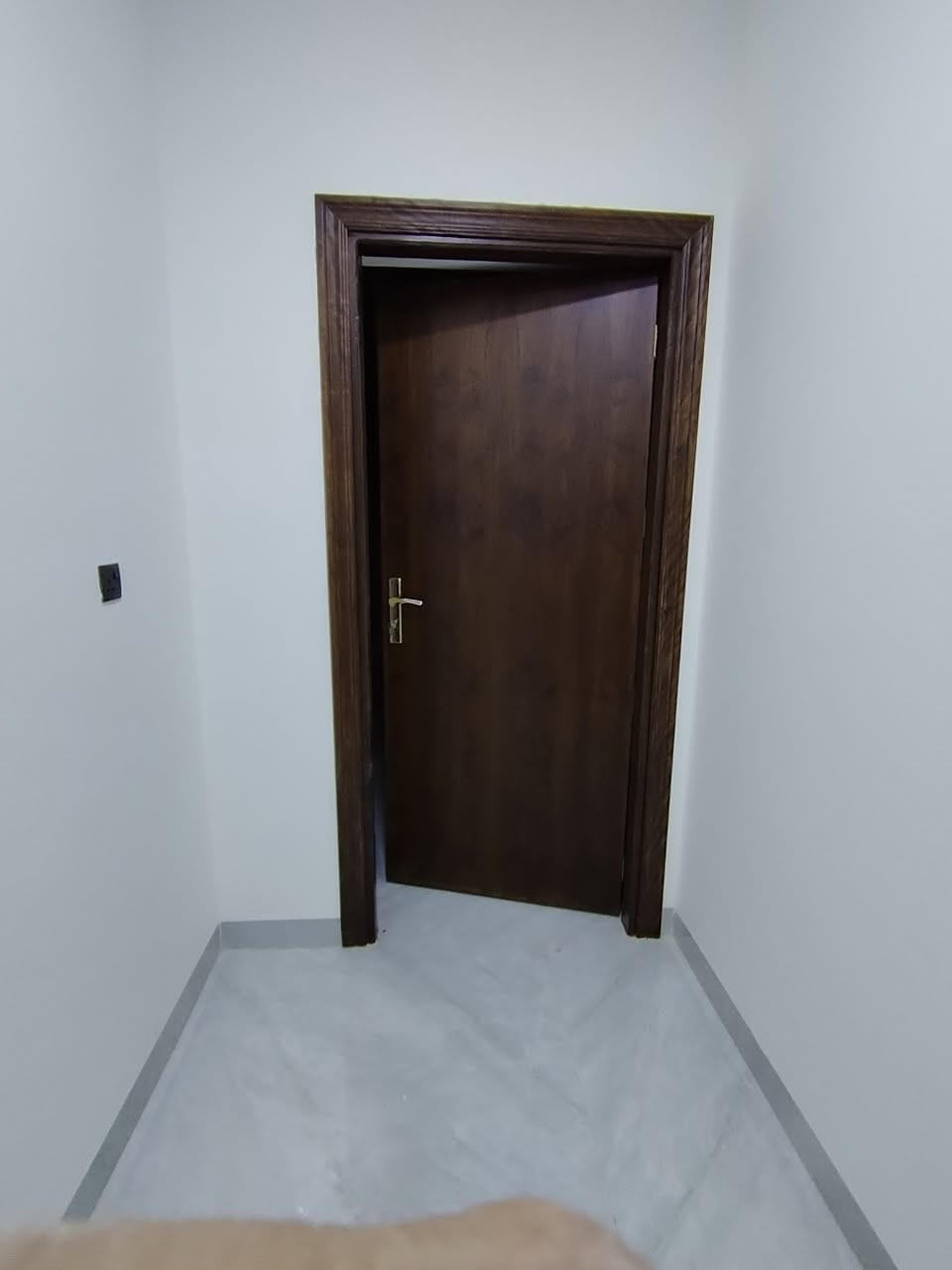 وجبه جديده من الجرابي
ورشة الفرشاة الذهبية لصبغ الموبيليا بأنواعها
صبغ ابواب بني محروق مطفي
الأنبار - هيت -الزهور الأولى قرب متنزة الزهور
هاتف ***********
واتساب
