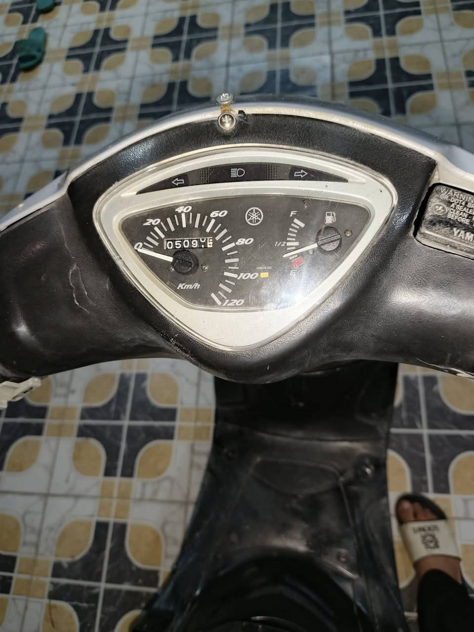 ماكس عدله للبيع مفتوحه مره وحده ولفات وبستم كفرات بلاديات سلف هندر وبيه دبل خلفي رياضي  كهربائيات شغاله سلف لايت اشاير هورن مابيه اي نقص السعر 500وبيه مجال بسيط 
ناصريه مركز


**إذا كنت صاحب هذا الإعلان وتريد حذفه لأي سبب، رجاءا أرسل رسالة إلى الدعم الفني**