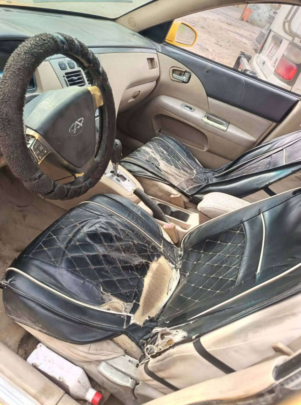 شيري A5موديل11رقم بغداد انكليزي
سنوية29محور كير وماكينة كامري مصفرة هيئة وغرامات 
السعر 24وبي مجال العنوان اطويريج
***********
***********
