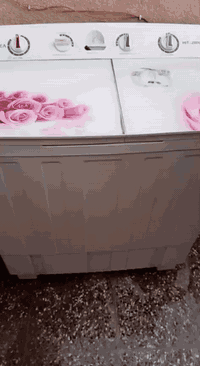 غساله هاتاشي النضافة 75/100السعر 125قفل الحسنية تفحص قبل ماتاخذها. الاتصال ***********
