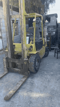 رافعه 3 طن مستبوشي جاهزه العمل مكان بغداد***********
