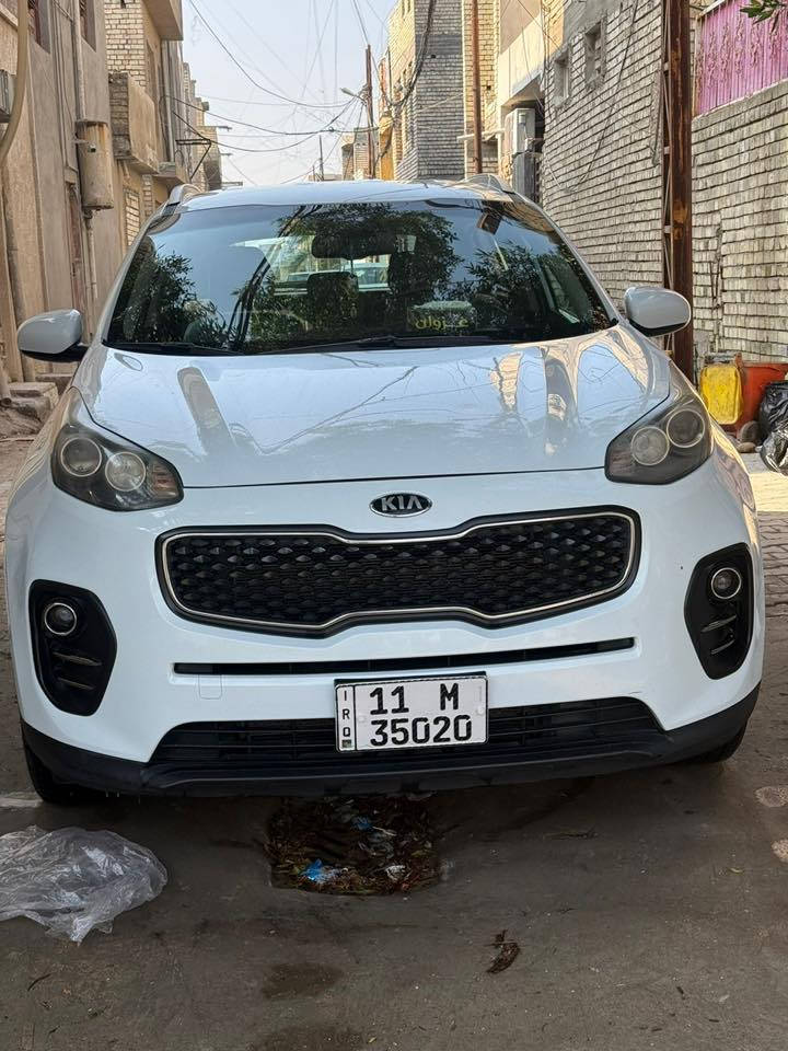 سبورتج 2016 كير ومحرك مكفول كفاله عامه مكينه 2000 دوش خليجي تخم تاير كفاله من الصبغ مثل ما موضح في السونار رقم انكليزي ب اسمي السياره مكاني بغداد الكرخ الشعله استفسار ع رقم التالي واتساب متوفر 24 ساعه 
***********
