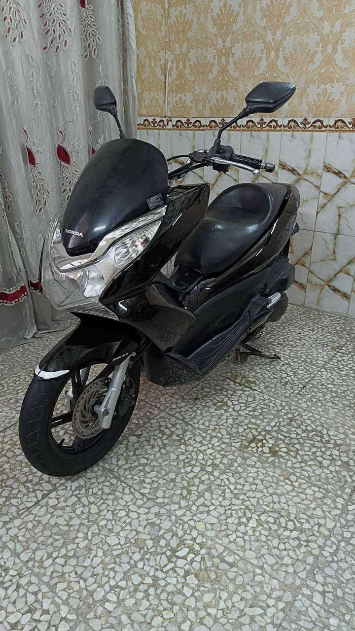 السلام عليكم
 بي سي اكس الجيل الأول ياباني للبيع 

للاستفسار اتصل ***********
العنوان بغداد بلديات شارع المصرف
يوجد لدينا توصيل كافت المحافظات
