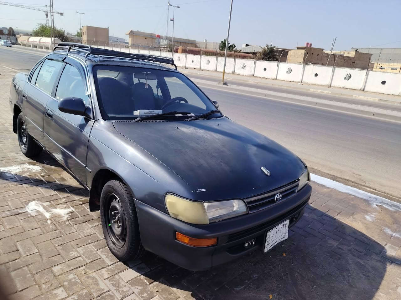 السلام عليكم كورلا ٩١ للبيع *********** محرك جديد بسمي رقم بصره،، ٥٠ وبيها مجال
