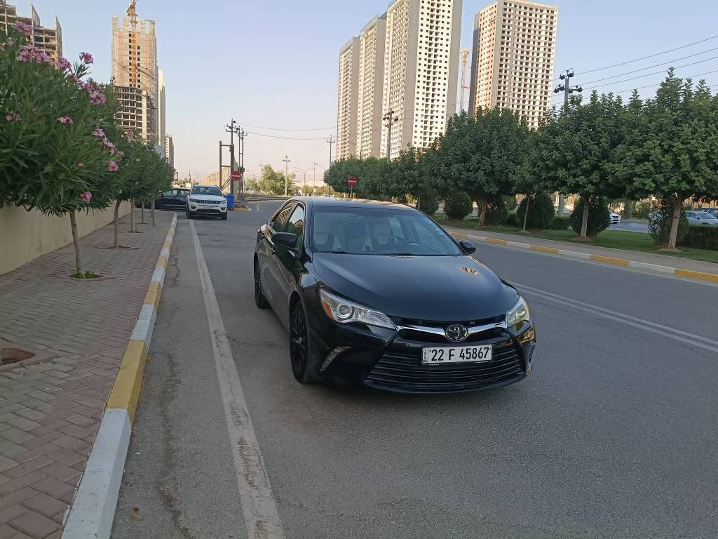 تۆیۆتا کامیری مودیل ٢٠١٦مواسفات XLE  ٦ پارچە و نیو بۆیاخە تۆزێک ناو دەرگایی سەکنی بۆیاخە پشت و پێش کەپس ئێرباگ نەتەقینە شانسیش بەشەرتە ژمارە وسەنەوی و  هەزەی نوێیە گێر و مەکینە بەشەرتە.
*********** أربيل, العراق
