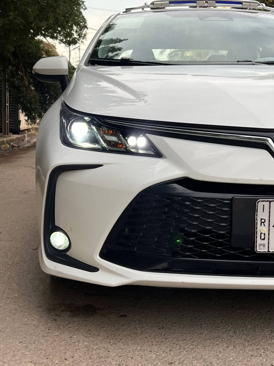 كورلا 2025  شكل الخليجي محرك 1800 هايبرد HEV  داخل جلد اسود رقم بغداد بسمي السيارة
❇️محرك 1800 هايبرد شحن ذاتي 

❇️بصمه + دخول ذكي 

❇️هاندر بريك بصمه + اوتو هولد

❇️رادار امامي 

❇️سياقه اليه 

❇️تبريد قطعتين 

❇️تبريد بيانو شاشه 

❇️شاشه ابل كار بلي + كامره خلفيه دواره 

❇️مانع نزلاق + مود درايف +  ايفو مود 

❇️6  ايرباك
   
❇️حساس لايت كامل اوتو عالي ناصي اوتو + حساس ظغط اطار 

❇️تحكم سترين كامل فول 

❇️لايت زينون + لد صباحي + اشاره لد  

سيار مكفول  كفاله عامه من كلشي من ماعده بارد اصبعين ب الجنطه       

سيار مجمبزة من ويل حجم 15 مدوشمه دوشمه كامل على سيبايه اصليه مالة ابو عمار مصروف عليه كلش هواي و سياره جاهزه 

سعر 152

عنواني بغداد 

رقم تواصل ***********
