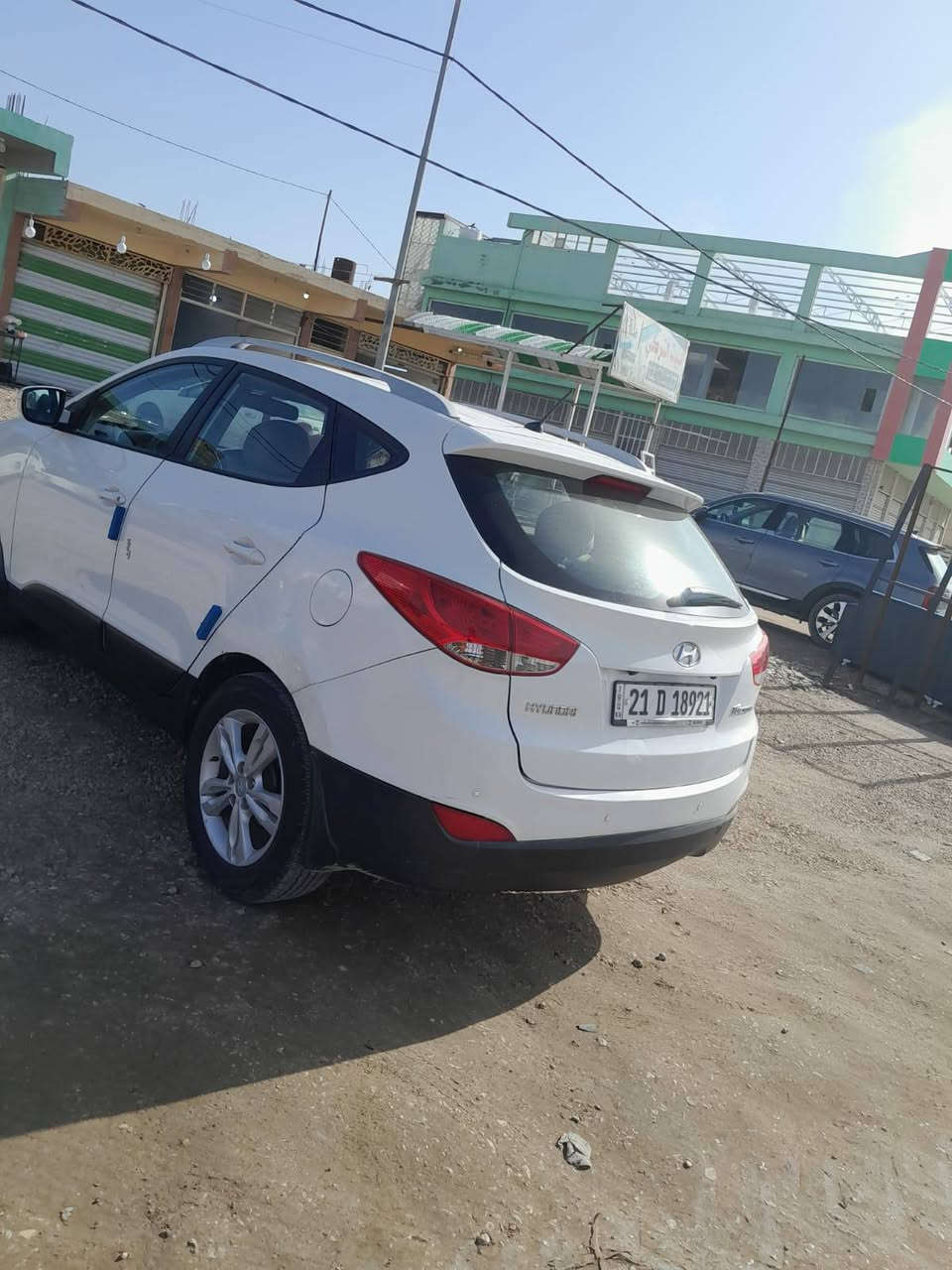 السلام عليكم توسان ٢٠١٢ بيه مكانات صبغ ابيع احزام السعر ١١٥ وبيه مجال مكاني بابل المسيب ***********
