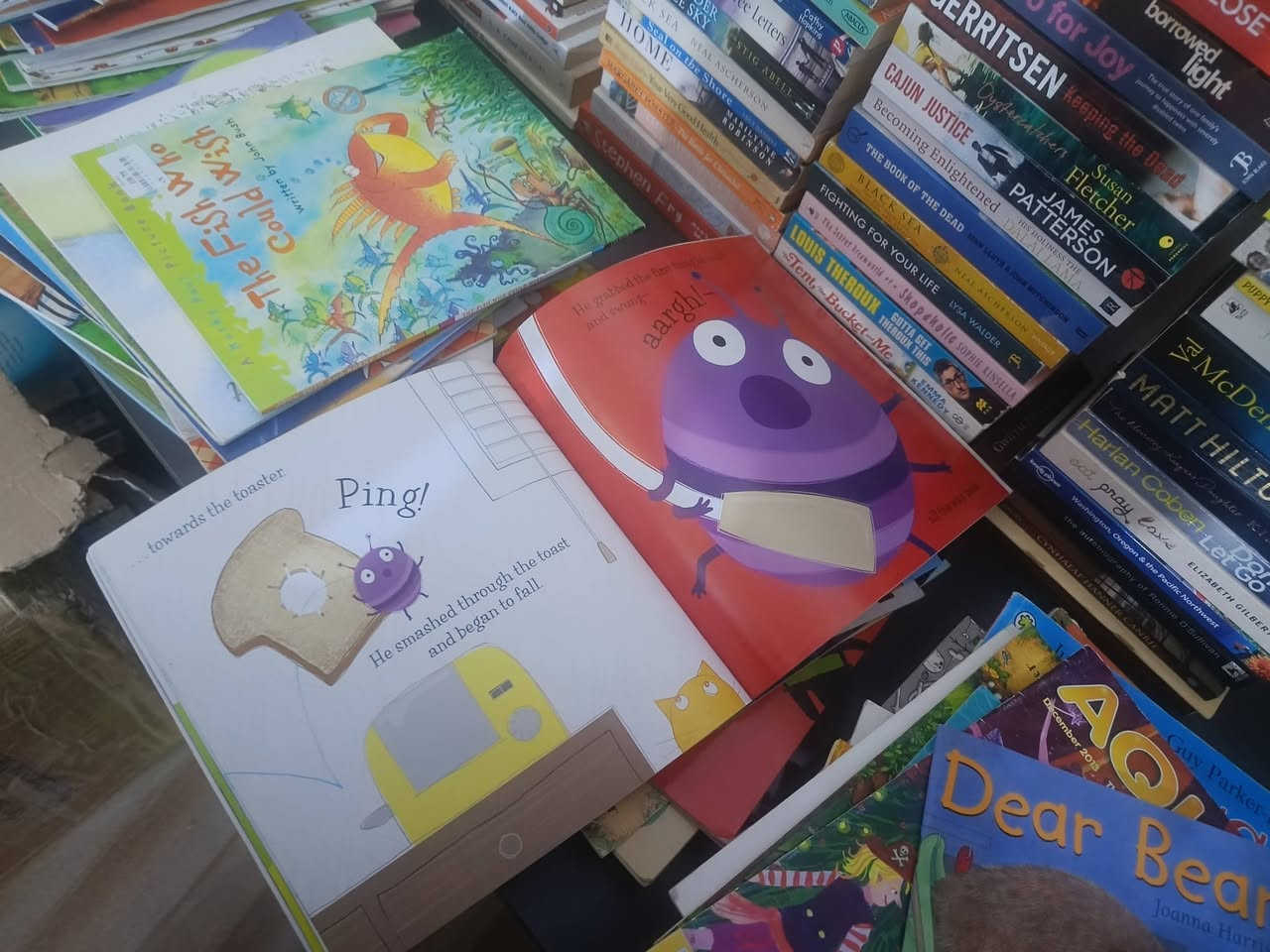 مجلات وقصص أطفال أصلية باللغة الإنجليزية
جميع القصص ورقها زيتي 
سعر الكتاب الواحد 3 آلاف فقط
أسعارها الأصلية والباركود موجود خلف كل كتاب
يوجد توصيل لجميع محافظات العراق 5 آلاف فقط


**إذا كنت صاحب هذا الإعلان وتريد حذفه لأي سبب، رجاءا أرسل رسالة إلى الدعم الفني**