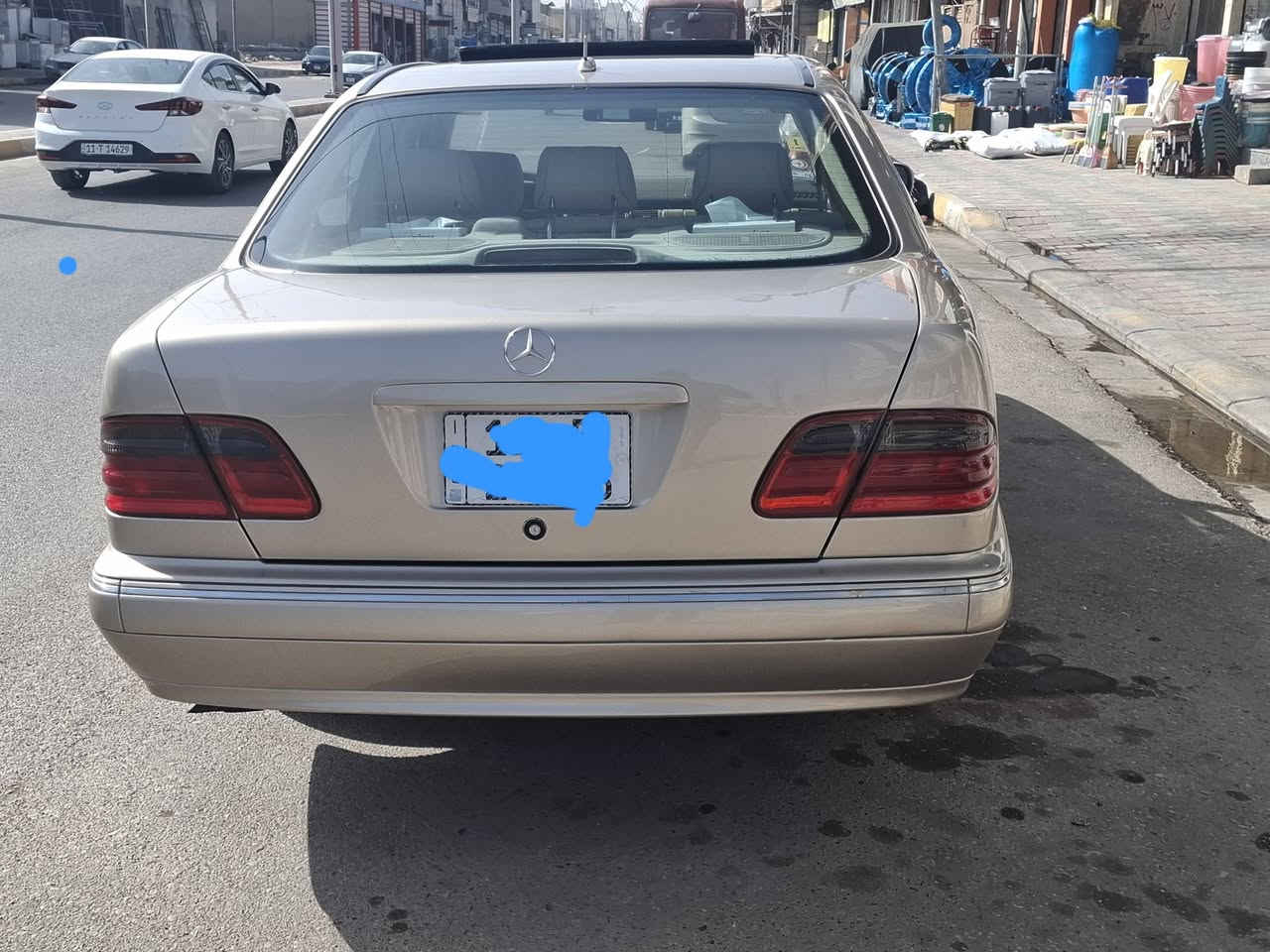 للبيع ام عيون ٢٠٠٢ وارد امريكي صبغ جمالية سعر ١٤٠استفسار ***********
