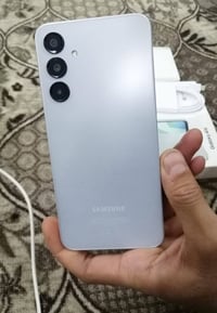 ايباد ٨-٩ • ابل • نضيف