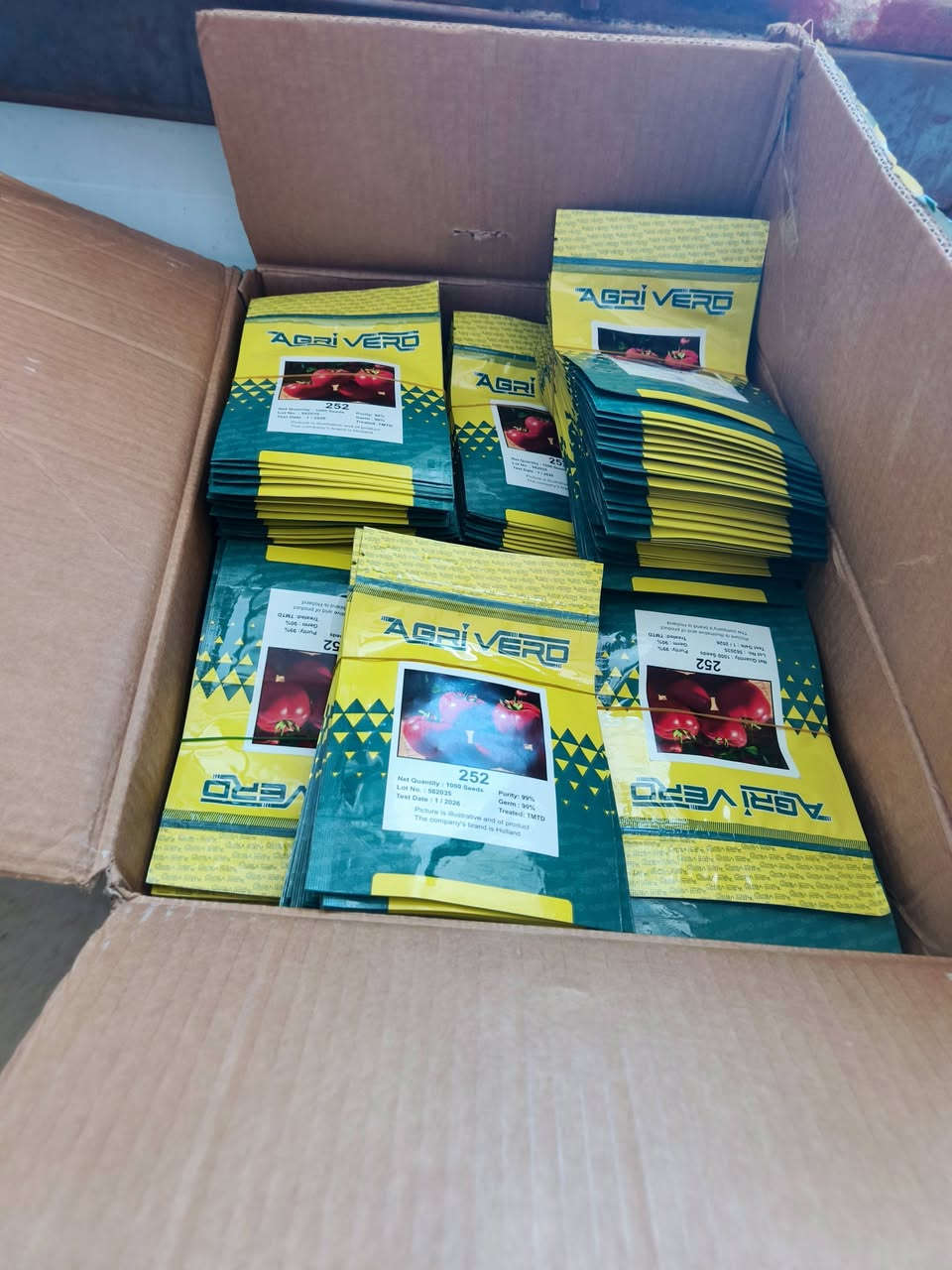 تم وصول كميه من بذور طماطه 252 صنف مبكر ممتاز ومعروف لدى الفلاليح يتوفر لدينا بكميات كبيره
يتوفر لدينا حصريا 
للاستفسار الاتصال على الارقام التاليه 
***********
***********4
