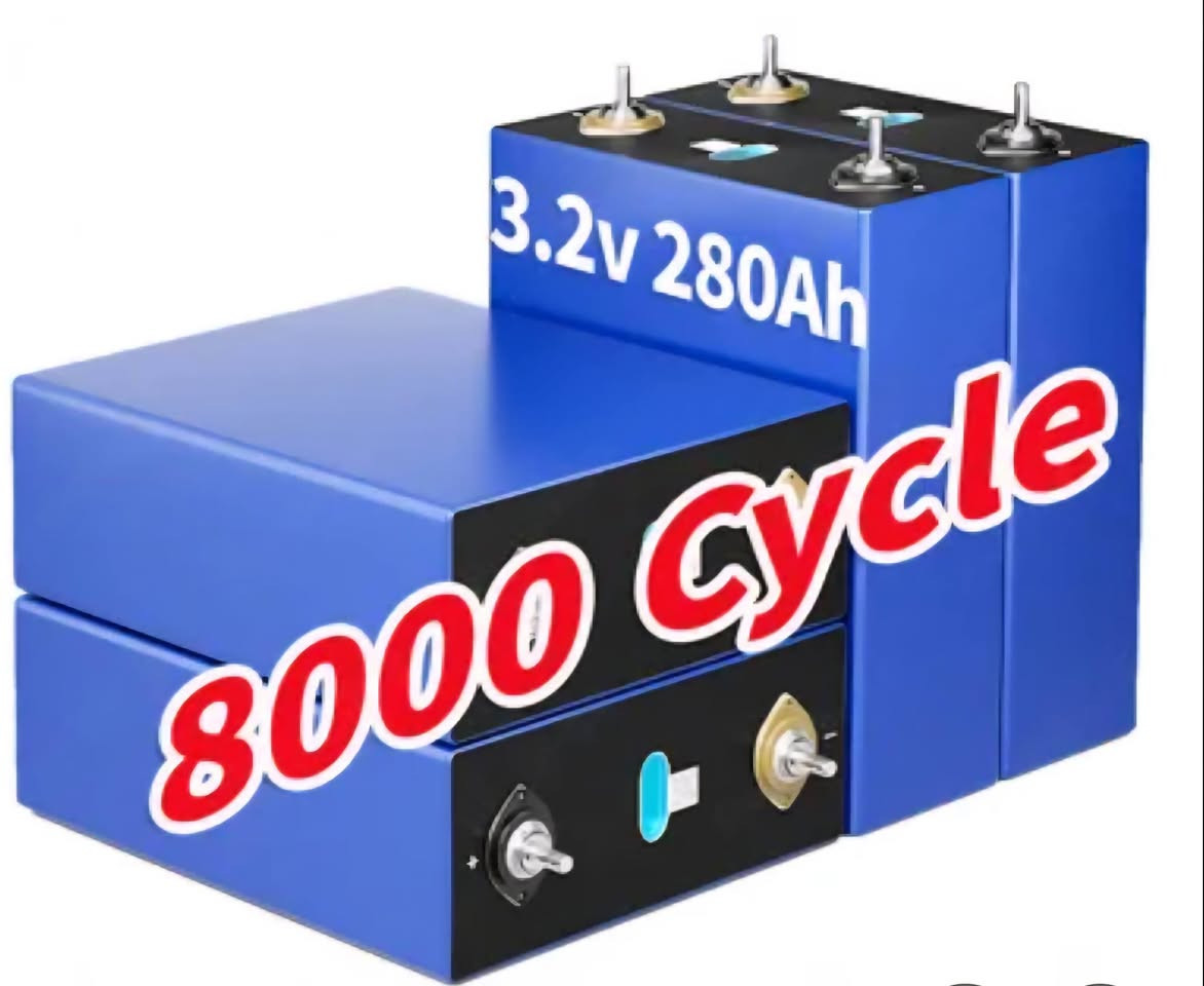 🔴 الجديد والضمان والأمان لدى دريم فون🔴
          ☀️ دريم فون للطاقة الشمسية
🔋 طاقة لاول مره بطاريات من سيكما كرين بور 
🔴إنتاج من أرقى الشركات العالميه شركه EVE
     🔴المواصفات العامة (سلسلة LiFePO4)🔴
• نوع الخلايا: خلايا ليثيوم فوسفات الحديد (LiFePO4) من شركة EVE الأصلية بتصنيف Grade A لضمان أعلى مستويات الأداء.
• العمر الافتراضي: توفر أكثر من 8000 دورة شحن وتفريغ عند مستوى تفريغ 90%، مما يجعلها تدوم لسنوات طويلة.
• نظام الحماية (BMS): مزودة بنظام إدارة بطارية ذكي (PACE Smart BMS) يحمي من الشحن الزائد والتفريغ العميق.
• نظام الأمان: تشتمل على نظام داخلي لإطفاء الحرائق لضمان سلامة المستخدم والمنزل.
• التحمل الحراري: مصممة خصيصاً للعمل بكفاءة في الأجواء الحارة، مما يجعلها مثالية للبيئة العراقية 
• التوسعية: إمكانية ربط حتى 16 بطارية معاً لزيادة سعة النظام 
• التوافق: تدعم بروتوكولات الاتصال العالمية مثل RS485 و RS232 و CAN للتوافق مع أغلب أنواع العواكس (Inverters).
• شاشة العرض: مزودة بشاشة لمتابعة البيانات والجهد وحالة الشحن بلغات متعددة.
• الضمان: تقدم الشركة ضماناً حقيقياً يصل إلى 5 سنوات على هذه البطاريات. 

🏠 للبيوت • المحلات • المشاريع
متوفر بجميع الاحجام حسب احتياجك للمنظومه
📍 الموقع: خانقين – شارع الحسينية
📞 للحجز أو الاستفسار:
*********** – محمد فاروق
✨ خلي الشمس تشتغل بدالك
ويّا دريم فون للطاقة الشمسية ☀️
