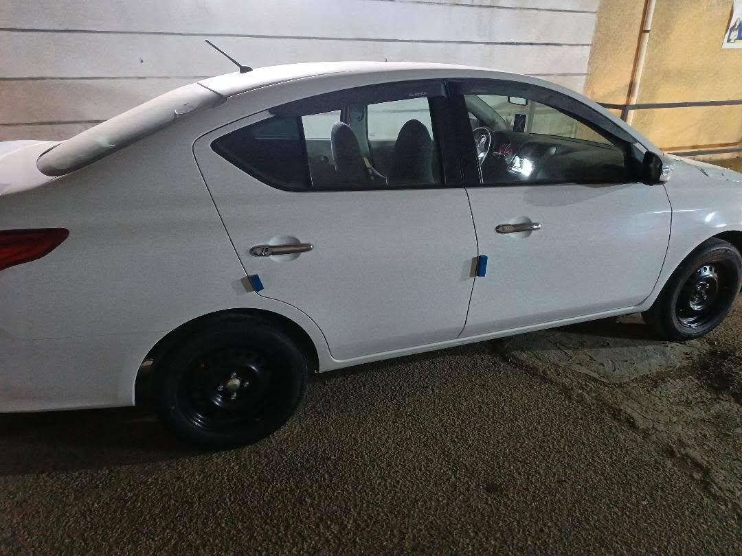 السلام عليكم نيسان سني 2025 كفاله عام داخل بيجي فول مواصفات ماشيه 36 رقم اربيل بأسمي  السعر 129 مكاني بغداد الشعب ***********
