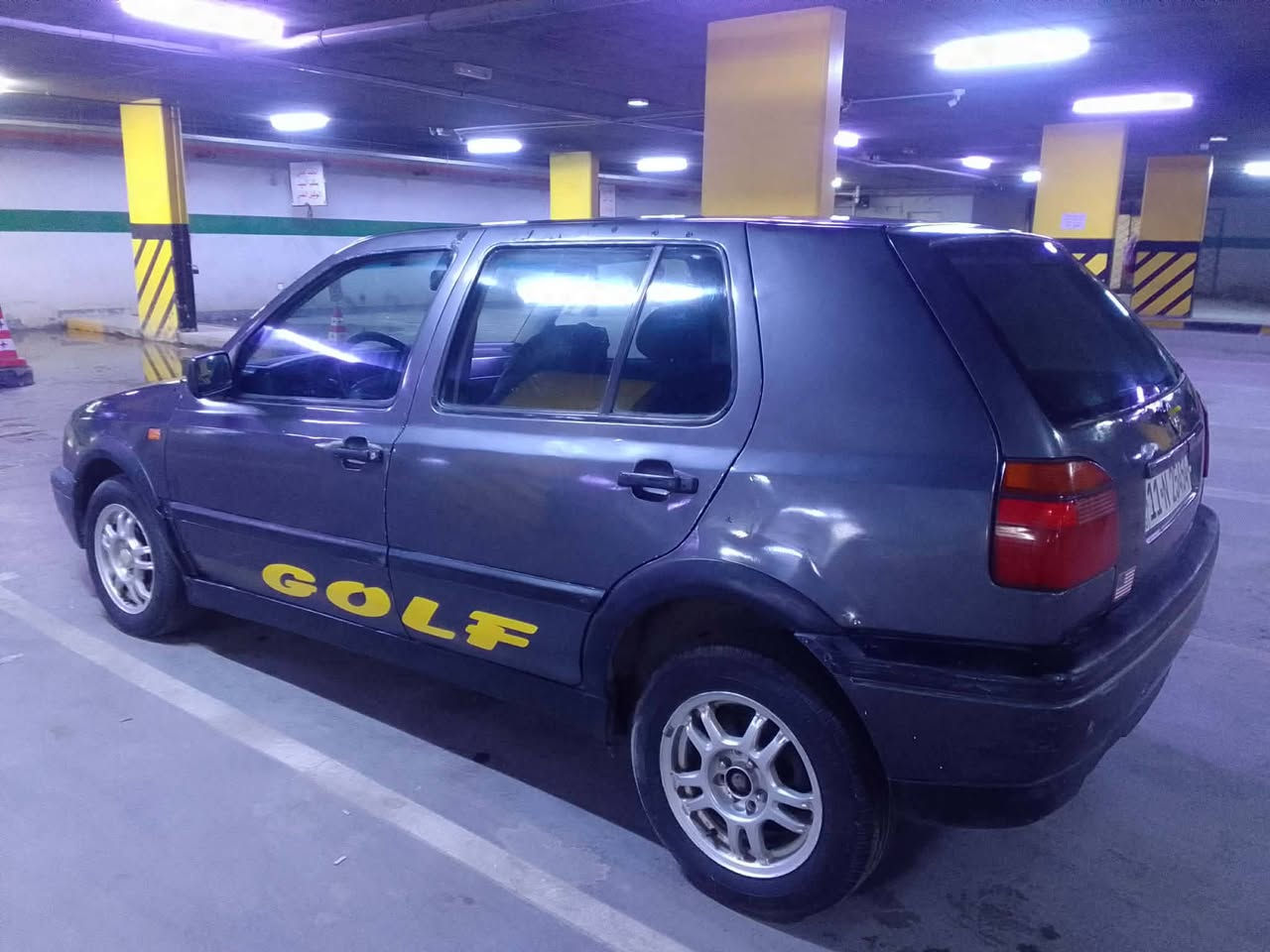 سلام عليكم سياره گولف بأسمي موديل 1994رقم بغداد انكليزي سيارة حلوة تخبل غرفه لوك جديدة تخبل تبريد شغال تخم تاير كهربائية جديدة تخبل سياره حلوه كلش سياره مال جناي تخبل جديدة تحويل مباشر سياره باسمي سنويه لسنه2031 سياره تخبل إذا اكو موراس اراوس حسب الرغبة 
مكاني تاجي منشأ نصر زمله حمدي رقم كورك بي واتساب إذا محصلتني ع خط ***********
***********
