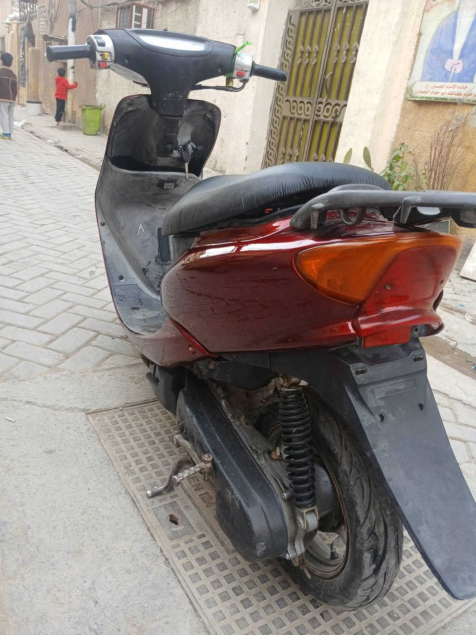 سلام عليكم دراجه عصفوريه فحل للبيع السعر 250 دراجه كامله ما بيه اي نقص كهربائيات شغاله مكينه مكفوله دراجه جديده مكاني بغداد مدينه الصدر قطاع 37 رقمي ***********
