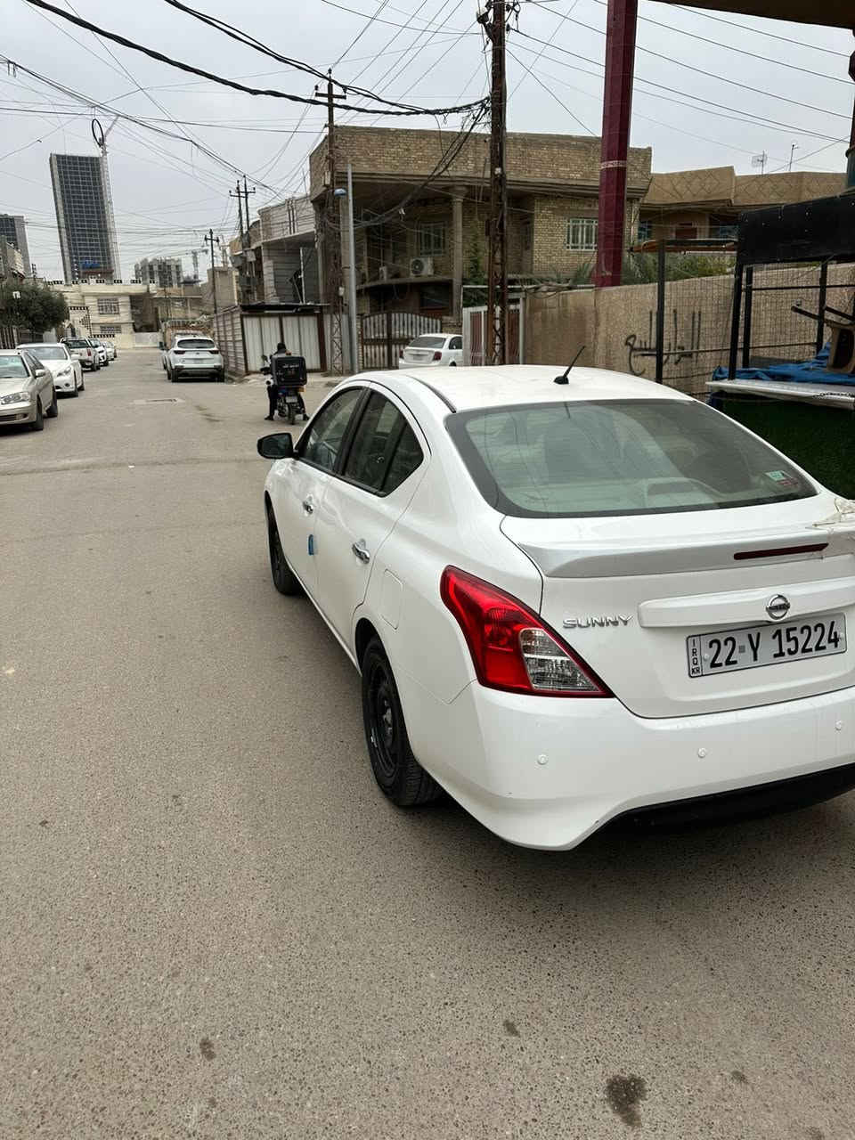 السلام عليكم سياره نيسان سني فول مواصفات مكفوله كفاله عامه ماشيه 14الف مكاني بغداد  السعر 132ورقه  وبيها مجال لشراي التواصل ***********
تحويل مباشر 
***********
