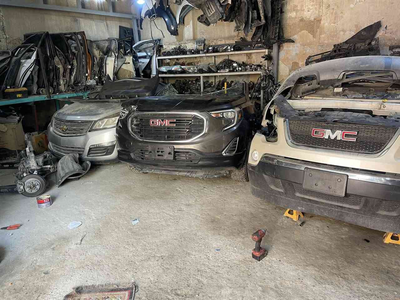 بيت الشوفر2..
لتجارة قطع غيار جميع سيارات الشوفر...لبيع المواد الاحتياطية والتفسيخ لسيارات الشوفرليت ( الماليبو / امبالا /جي ام سي اكاديا/ جي ام سي تيران / شوفر اكونكس/ )...
يتوفر توصيل لكافة محافظات العراق ...
العنوان : بغداد - الشيخ عمر - مدخل ساحة الطيران - الفرع الاول على اليمين - المحل الرابع .
اتصال واتس اب الرقمين  ..مرتضى الساعدي ***********. ***********
***********
