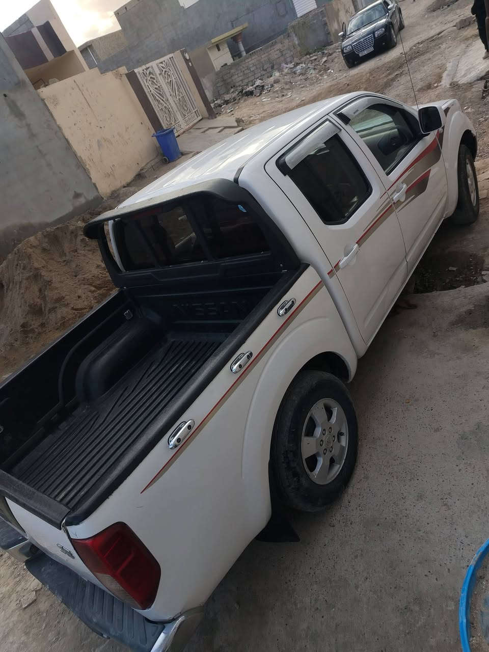 سلام عليكم نيفاره 2010 للبيع كير محرك بشرط ضرره نص جاملق أمامي وربع البنبد السعر 92 الاتصال على *********** مكان ديالى بعقوبة
