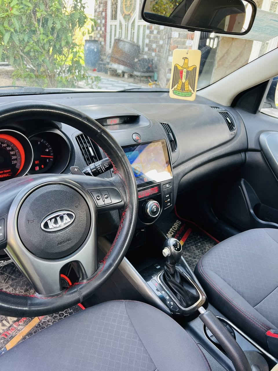 السلام عليكم سيراتو موديل 2013مكفوله كفاله عامه كل على وضع الشركه سياره مال جناي رقم اربيل تريد تحويل تريد وكاله ماشيه 180 الاستفسار اكثر نتصل ***********
