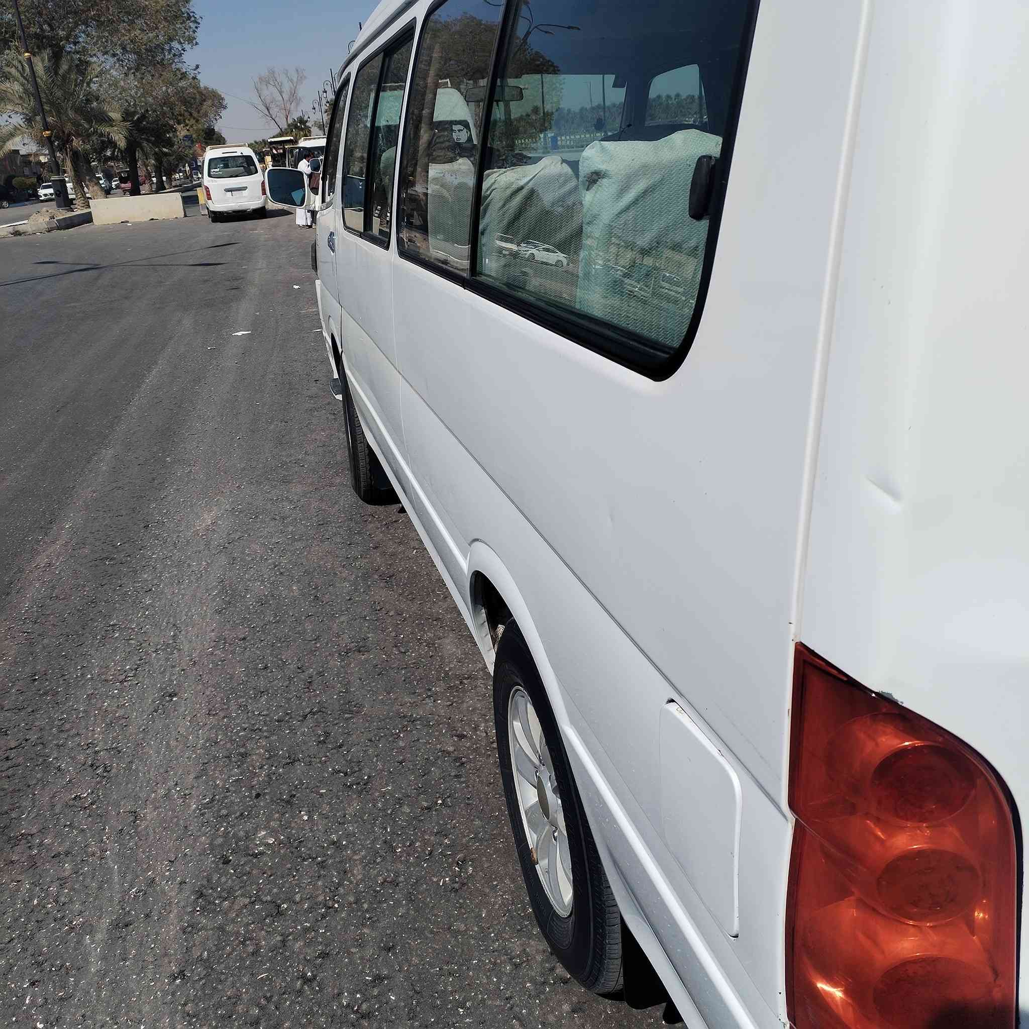 سلام عليكم جنبي 2014 حره جديده بيها طخه بل بجم قليله مامعمره الباقي كفاله جاهزه مكينه مشروطه الاستفسار ***********
