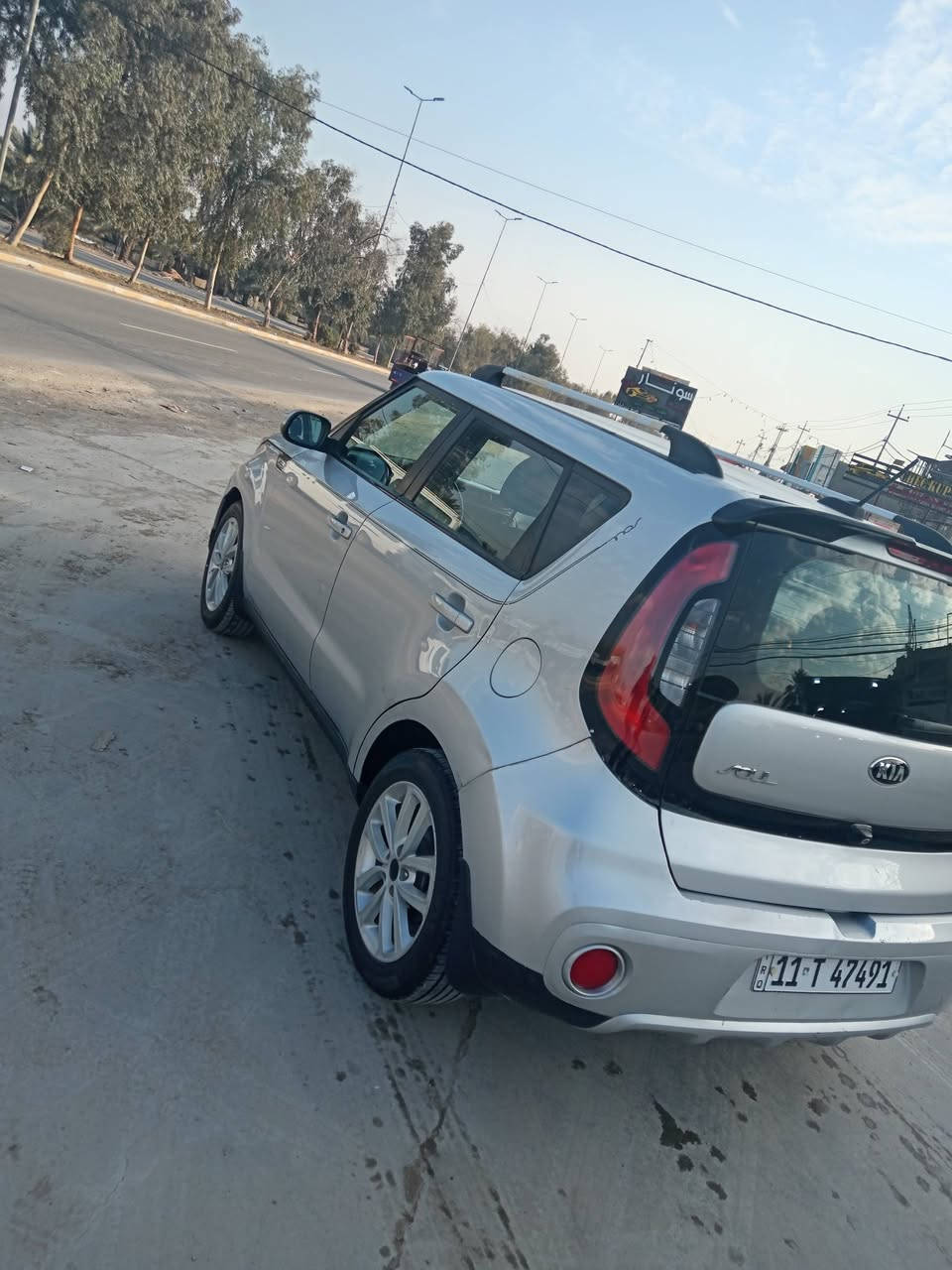 لبيع
صوال موديل 2017 رقم بغداد دولي  صبغ 3قطع 
مكينه وكير خير من الله
سياره كامله
مكان بابل المسيب
السعر110
***********
***********
