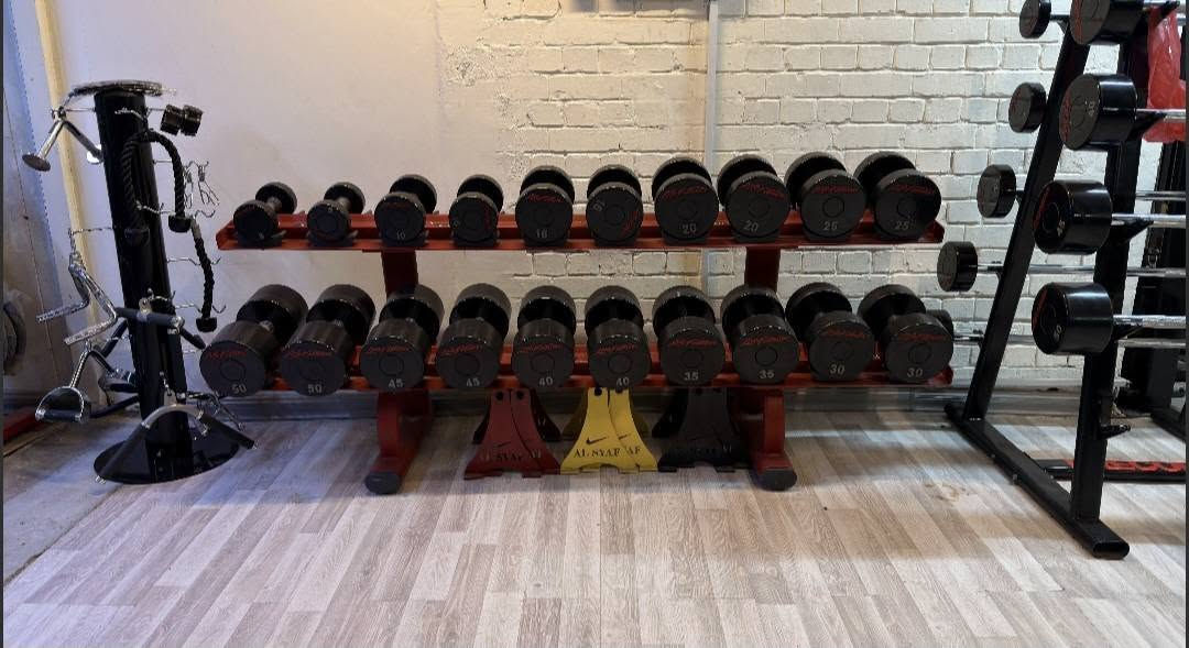 🏋️‍♂️ شركة السياف للتجهيزات الرياضية 🏋️‍♂️

هل تبحث عن أجهزة حديد ورشاقة عالية الجودة بأسعار مناسبة؟

نوفر لكم تشكيلة كبيرة من أجهزة الحديد والكارديو الجديدة والمستخدمة لتجهيز الصالات الرياضية والمنازل بأفضل المواصفات وأفضل الأسعار.

✅ أجهزة جري (Treadmill)
✅ دراجات رياضية وسبنر
✅ أجهزة رشاقة وكارديو
✅ أجهزة حديد متكاملة
✅ دمبلات وأوزان حرة
✅ تجهيز صالات رياضية متكاملة
✅ صيانة ونقل وتركيب

لدينا أحدث الموديلات والماركات العالمية الأصلية والمستخدمة بحالة ممتازة.

📍 العنوان: بغداد – حي القادسية

📞 للاستفسار والحجز:
***********
***********

🚚 خدمة النقل والتركيب متوفرة داخل بغداد والمحافظات.

🔥 أسعار منافسة
🔥 جودة مضمونة
🔥 عروض مستمرة

شركة السياف للتجهيزات الرياضية
ثقتكم سر نجاحنا.

