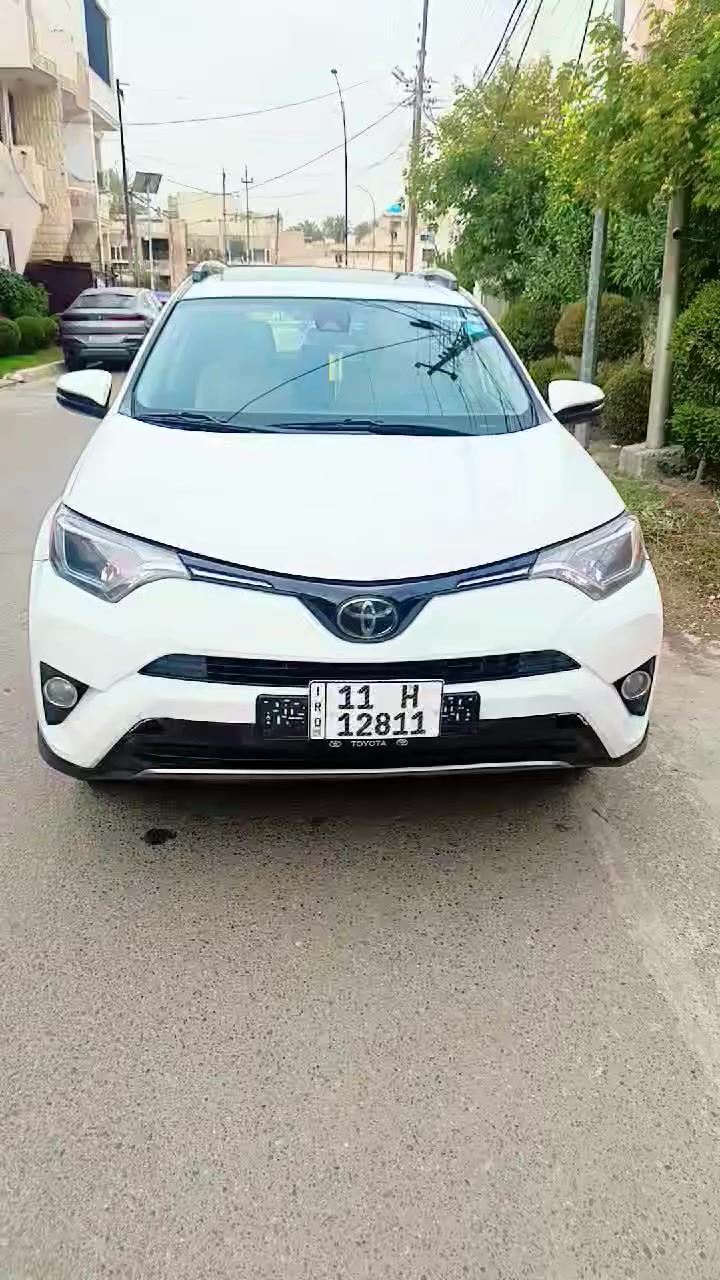 سلام عليكم راف فور موديل ١٨ بغداد حادث صطحي صور حادث داخل الصوره قطع ونص صبغ بنيد +قبغ الجنطه نص والباقي كفاله بدون دواخل شاصي تكم لغد مكفوله *********** اتصال *********** وتساب بغداد والسعر ١٧٣ وبيها مجال بصيط
