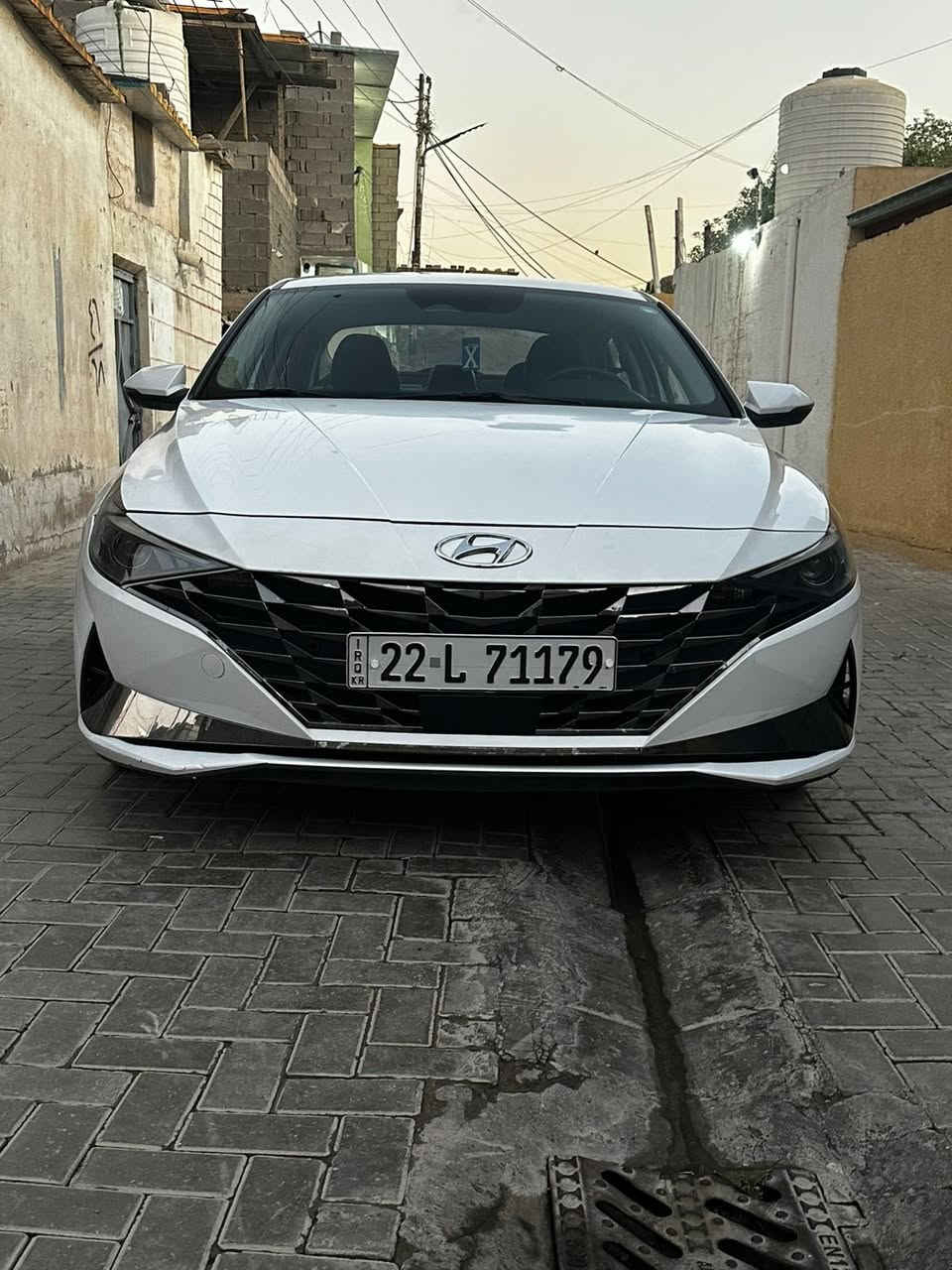 سلام عليكم 
النترة أفانتي خليجي 2021
سيارة خير من الله 
رقم اربيل 
سيارة باسمي 
تحويل ثاني يوم 
اقرو سونر عدل وتصل  
سيارة نضيفة 
رقم الهاتف ***********
سعر 120 ورقة وبيه مجال للشراي
مراوس حسب القناعة
العنوان بغداد العبيدي
