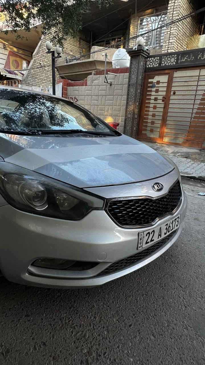 كيا سيراتو 14 خليجي بيه ٤ قطع صبغ بدون دواخل وقطعه مبدله
محرك دوش 
رقم أربيل تحويل مباشر 
السياره كلش حلوه داخله كلش نضيف مامتعوبه سياره 
تخم تاير قبل سبوع شاده 
سعره مناسب ٩٦ وبيه مجال بسيط *********** بي واتس 
مامتواجد فيس 
(((( أترجاك عندك سعر أنطي بل اتصال لاتكسر بسياره ))))
