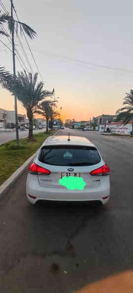 السلام عليكم
كيا فورتي هاج باك سياره وارد أمريكي موديل 16
محرك2000 جي بي اي
سياره خير من الله 
ماشيه 59 
سياره بيها حادث جاملغ خلفي مال امريكي
سياره بيها ملاحضه قطعتين بارد 
السياره بدون دواخل بود ار باك بدون شاصي 
صدر خلفي امامي جديد
تايرات جديده 
باتري جديد
سياره جدآ نظيفه مابيها نقص 
مواصفات السياره :
تحكم ستيرن جهتين 
كروز سرعه
شاشه كاميرا 
أشار بالمري مري شفط
لد ليلي نهاري 
رقم  بغداد مميز
سنويه هزه كله جديد
السعر:116 وبيها مجال حك الجيه
العنوان بغداد السيديه 

***********
