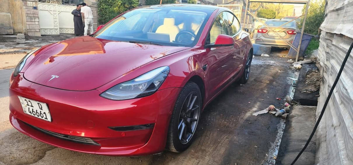 السلام عليكم
تسلا 3 موديل 2023 
تك ماطور 
اللون احمر داخل ابيض 
السعر 18.000$ بي مجال 
بيع او مراوس حسب نوع السياره 
السياره كامله بدون نقص 
صدر مبدل جديد 
للاتصال ***********
يتوفر واتساب
