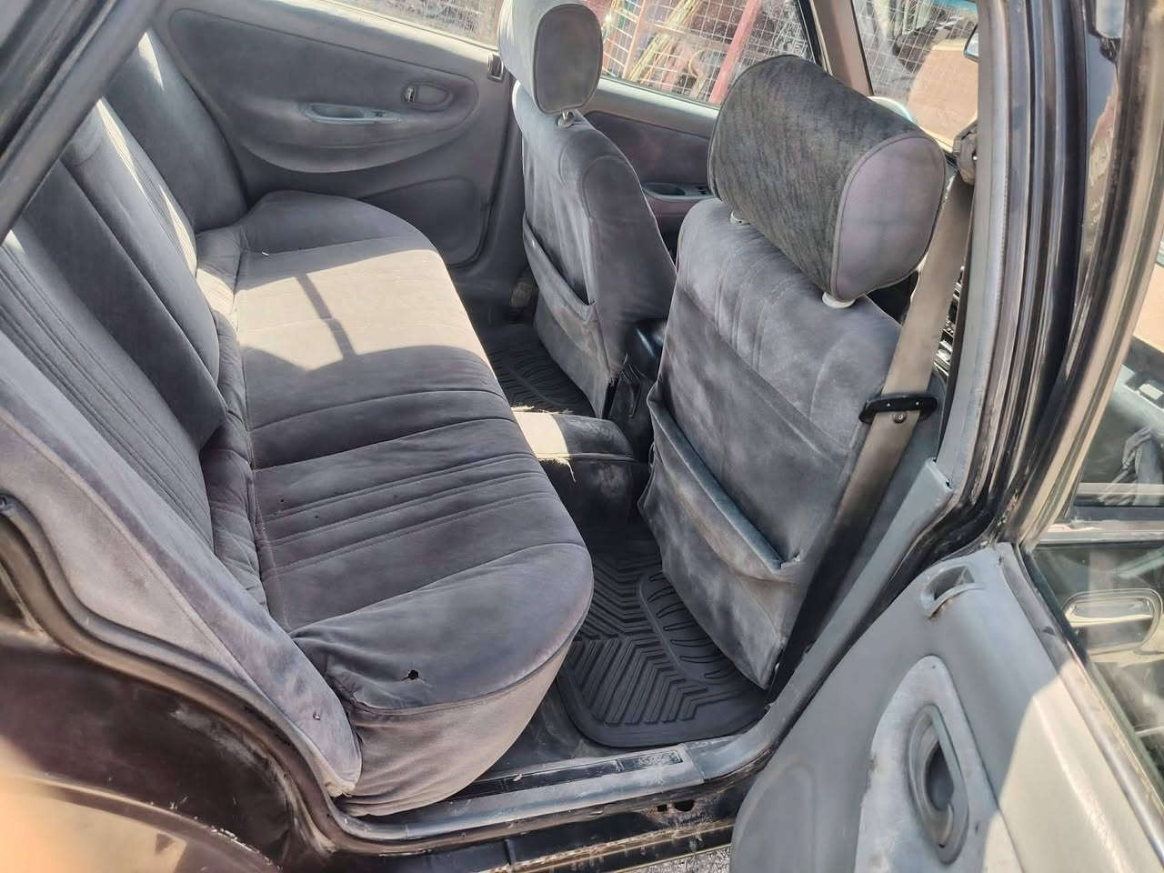 موديل ٩٦ بلاديه كير اوتوماتيك رقم بغداد بسمي سنويه وهزه جديده كهربائيات كلها شغاله مكان سياره اللطيفية 
رقم بي واتساب ***********
