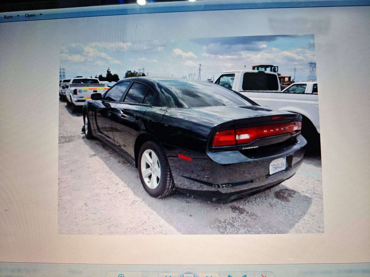 سلام عليكم جارجر موديل ١٤ كير مكينه مكفوله كشر ابيع كوم حديد تحويل موجود مكان بغداد مواصلات الشرطه الخامسه السعر ١٠٠ *********** واتس اب
