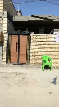 هيكل اللبيع ١٠٠متر سعر ٤٥ وبيها مجال وهذا رقمي 07703446921