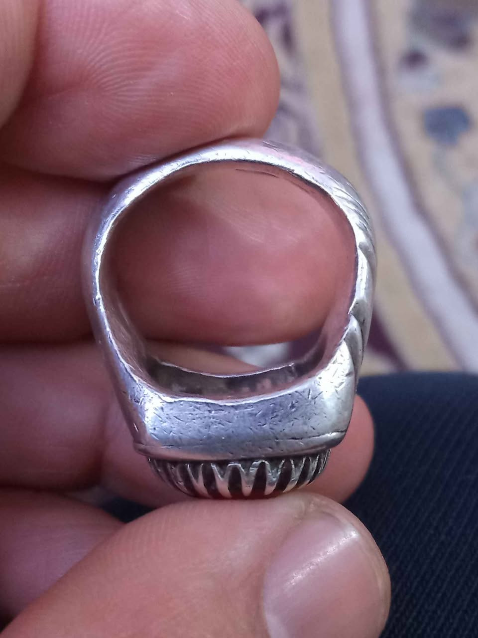 خاتم ياقوت قشميري قديم صياغه يدويه ثقيله قياس 23 سعره 100الف..مكاني بغداد دوره يوجد توصيل جميع محافظات العراق... بغداد, العراق


**إذا كنت صاحب هذا الإعلان وتريد حذفه لأي سبب، رجاءا أرسل رسالة إلى الدعم الفني**