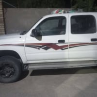 هايلكس • ٢٠٠٥ • بدون لوحات