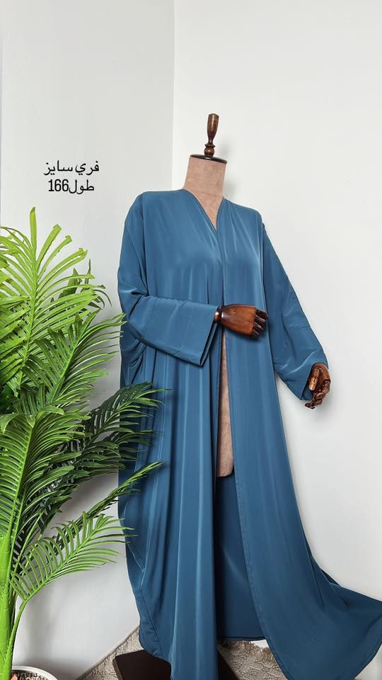 "جمال العباية في بساطتها"
تألقي معنا في تشكيلة منوعة من العبايات بملمس ناعم وخامة أنيقة جدآ🌸
للحجز التواصل دايركت او ع واتساب👈***********
متوفر توصيل لجميع محافظات العراق🚘
⭕️يرجى التأكد من القياس قبل الحجز❌لايوجد تبديل ولاترجيع
