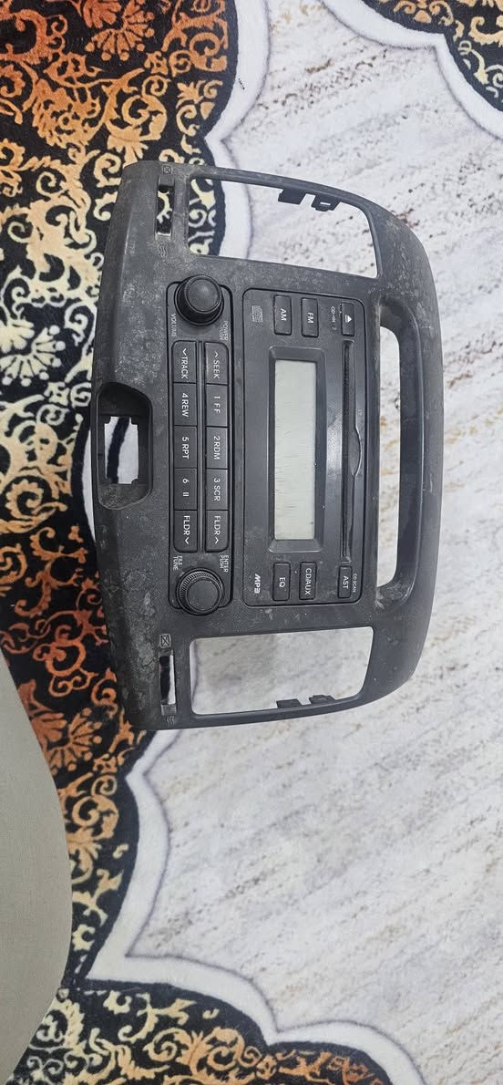 مسجل سوناتا ٢٠١٠ بلادي جديد شغال
قيم وخابرني *********** 
بغداد
